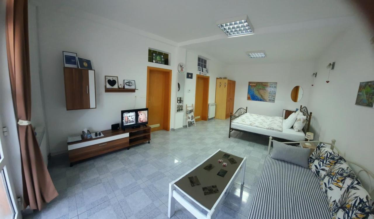 Studio Apartment David Zagabria Esterno foto